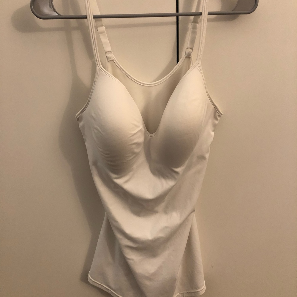 Maidenform shaping tank
